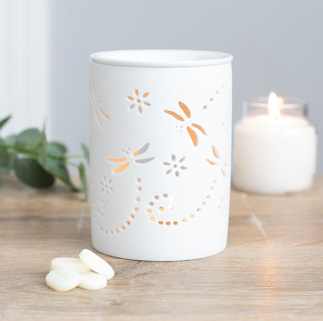 White dragonfly wax burner